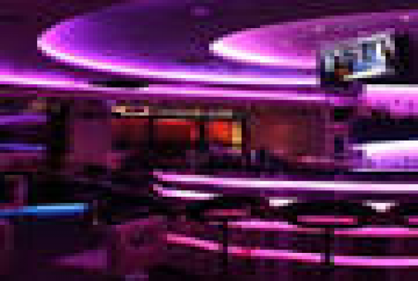 Lucia Lounge 2