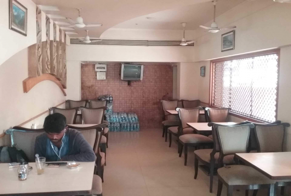 Sea Lounge Restaurant & Bar 2