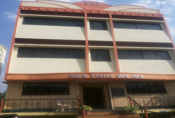 Hotel Akshay 4