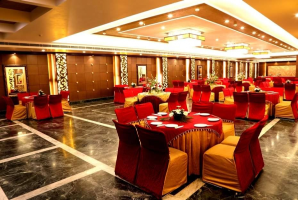 Hotel Softel Plaza