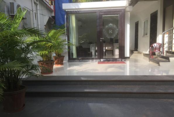 Hotel Rezos 4
