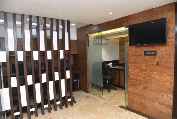 Hotel Rajhans Regent 5