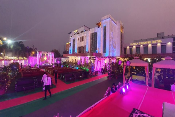 Vatika Premier Hotel 3