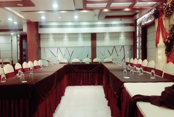 Hotel Ozas Grand 5