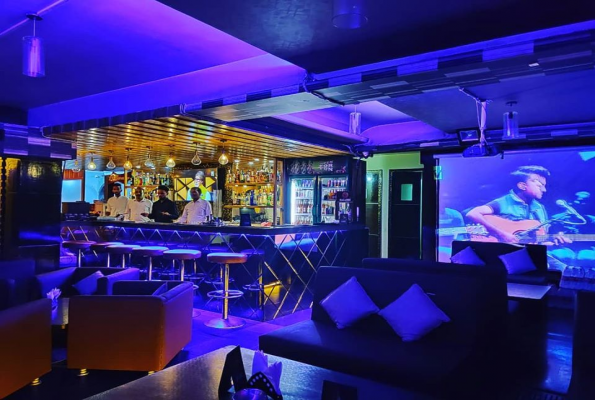 Opal Lounge Restaurant And Lounge Bar 1