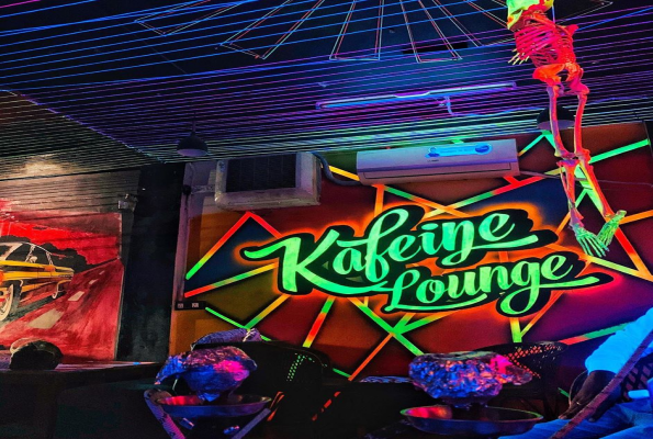 Kaffeeine Cafe & Bistro 3