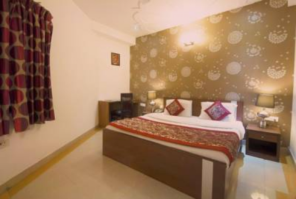 Hotel Delhi 37 4