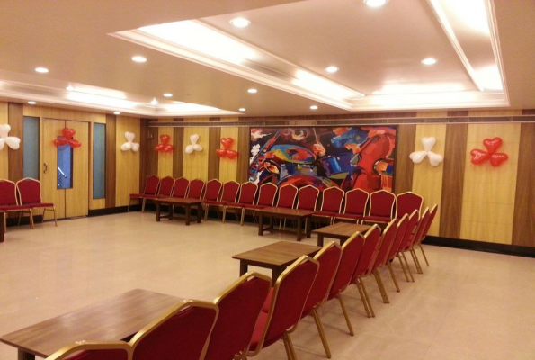 Hotel Sarthak 3