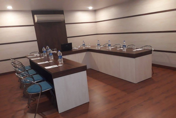 Hotel Sarthak 5