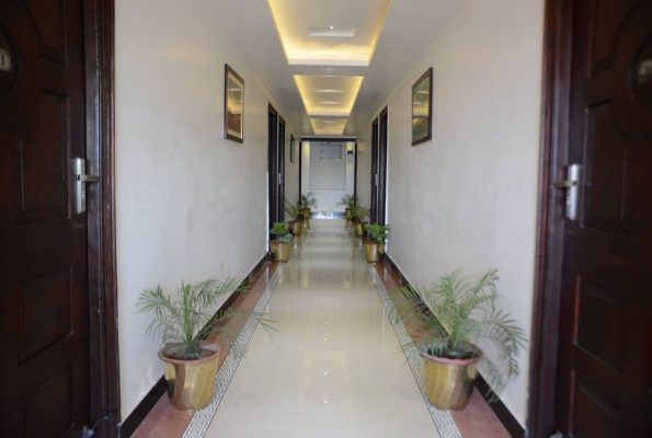 Hotel Divine Destination 1