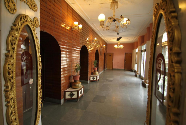 Pallavi International Hotel 3