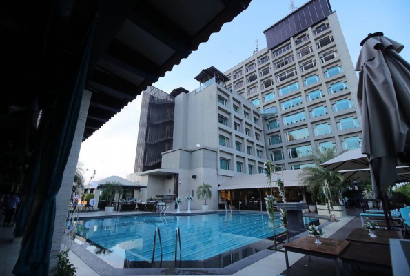The Landmark Hotel 5