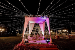 White Mist By Happy Retreats