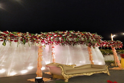 White Mist By Happy Retreats