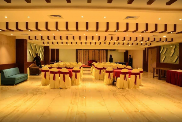 Red Carlton Banquets And Hotel 4