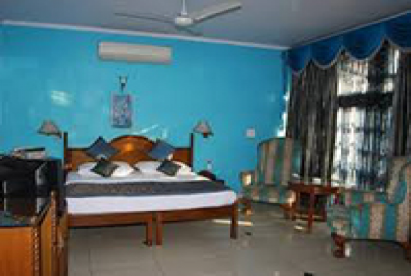 Lloyd Residency 5
