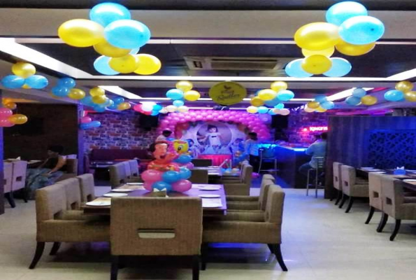 Spinns Family Restaurant And Party Hall 3