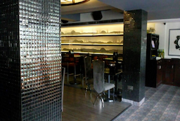 Storm Bar & Grill
