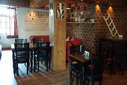 Storm Bar & Grill