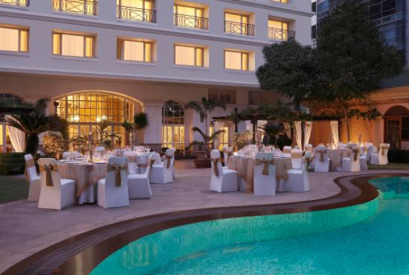 Hilton 4
