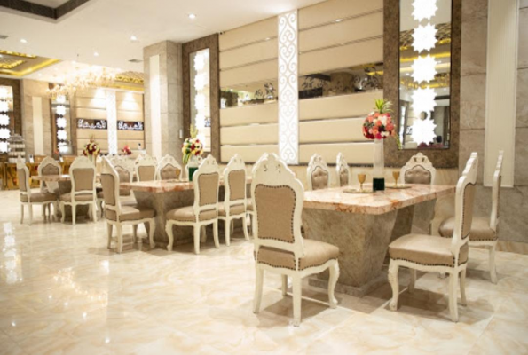 Le Grand Banquet 4