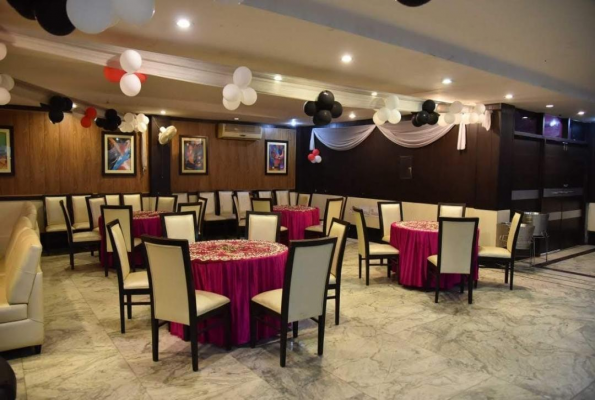 Tfc Family Restaurant And Banquet 3