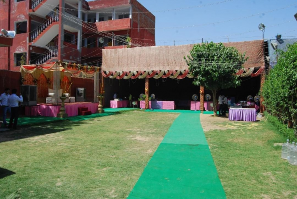 Shree Radhey Vatika 5