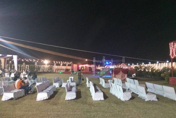 Manohari Farms And Banquet 4
