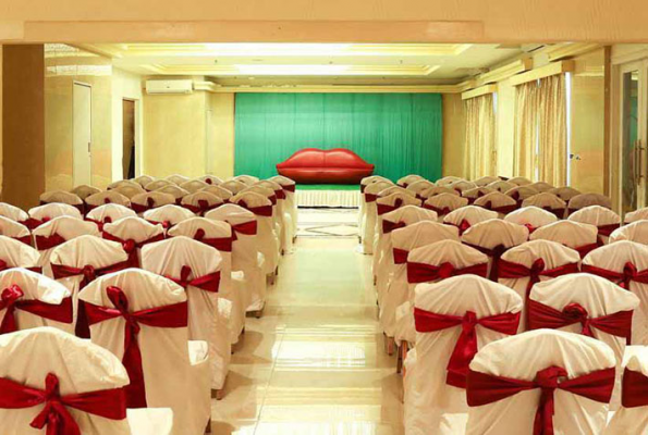 Hotel Metropolis 4