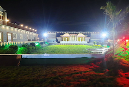 Hotel Grand Purandar