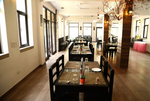 Haut Monde Hill Stream Resort 1