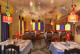 Karri Klub Restaurant And Banquet