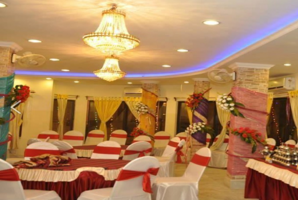 J D Palace 1