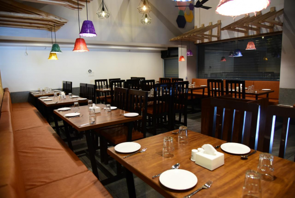 Hotel Pushpak