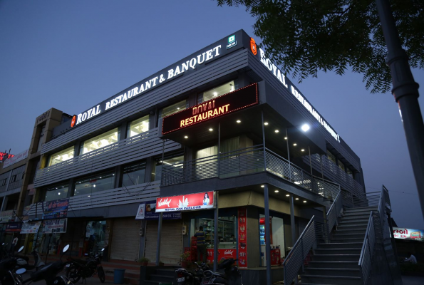 Royal Restaurant And Banquet 5