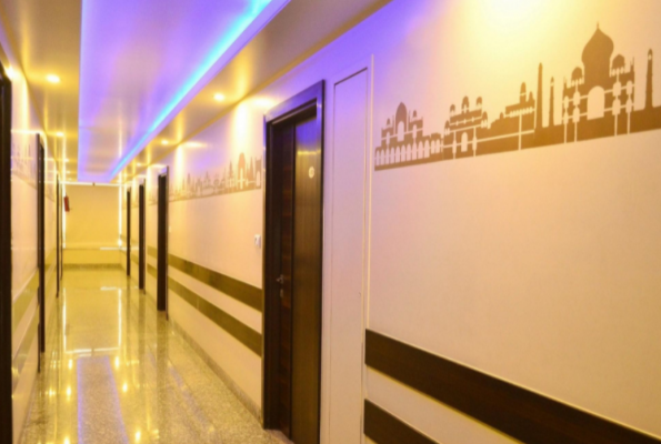 Hotel Neelam Paradise