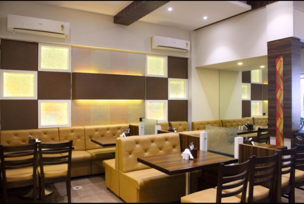 Hardeep Punjab Restaurant And Banquet 1