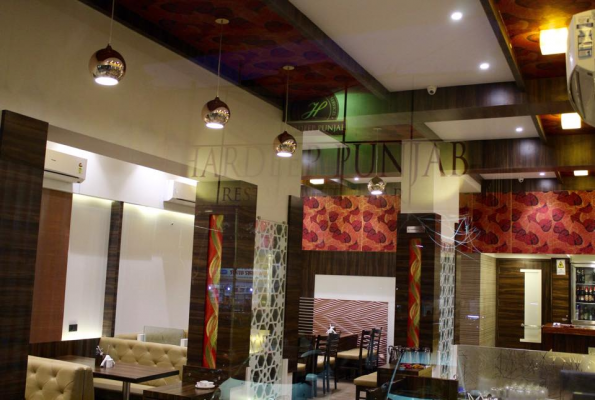 Hardeep Punjab Restaurant And Banquet 3