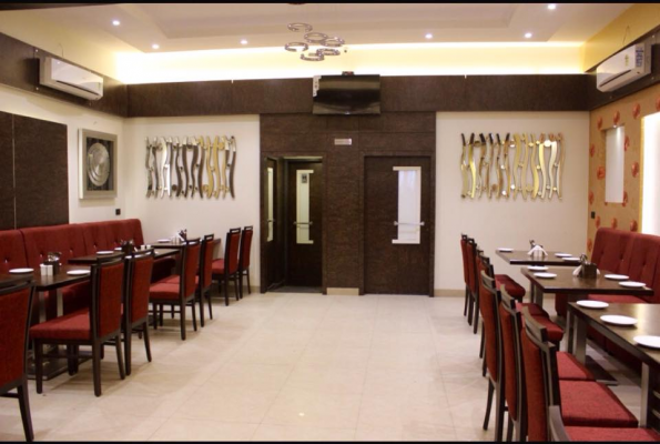 Hardeep Punjab Restaurant And Banquet 4