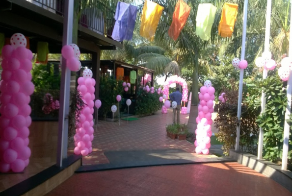 De Villa Garden Restro Lounge 2