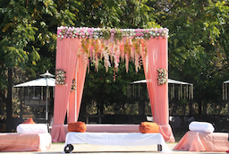 Aahana Resort