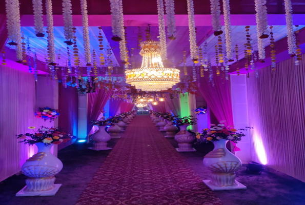 Shiva Banquet Hall And Party Lawn 4