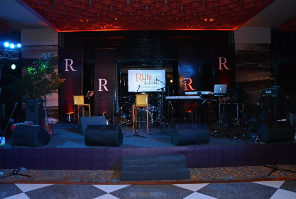Renaissance Convention Centre Hotel