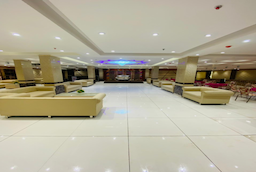 Kinsfolk Inn Hotel And Banquets