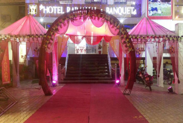 Hotel Rajmahal 1