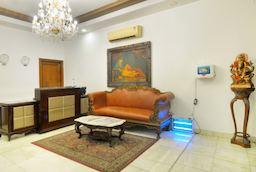Mahaul By Yaara Hotel Ashiyana