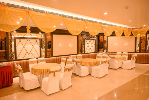 Hotel Ravisha Continental 5