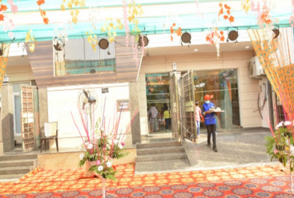 Mk Hotels And Restaurant 4