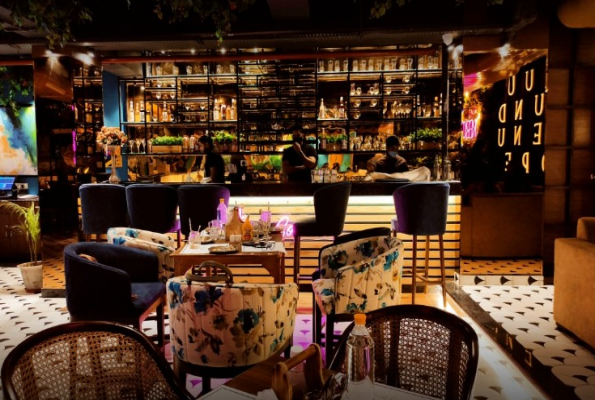 Rebound Cafe And Lounge 2