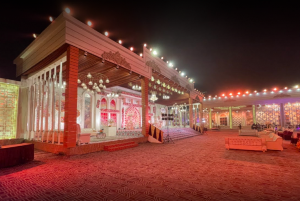 Moti Mahal Lawns